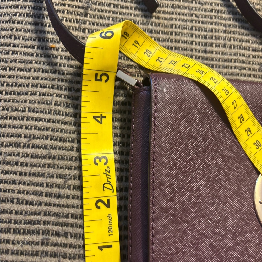 Kate Spade Elegant Purple Crossbody Bag lock - Picture 8 of 9